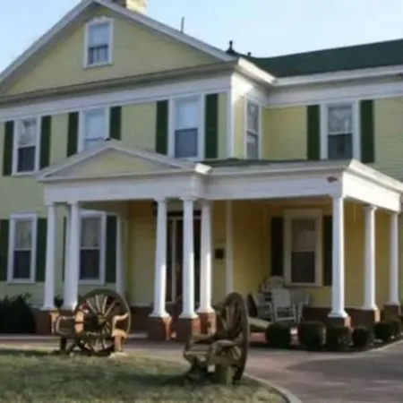 Six Acres Bed And Breakfast-2
